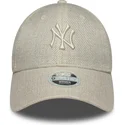 beige-verstellbare-damenkappe-9forty-woven-der-new-york-yankees-mlb-von-new-era