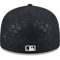 czarna-dopasowana-czapka-z-plaskim-daszkiem-59fifty-day-a-frame-new-york-yankees-mlb-new-era