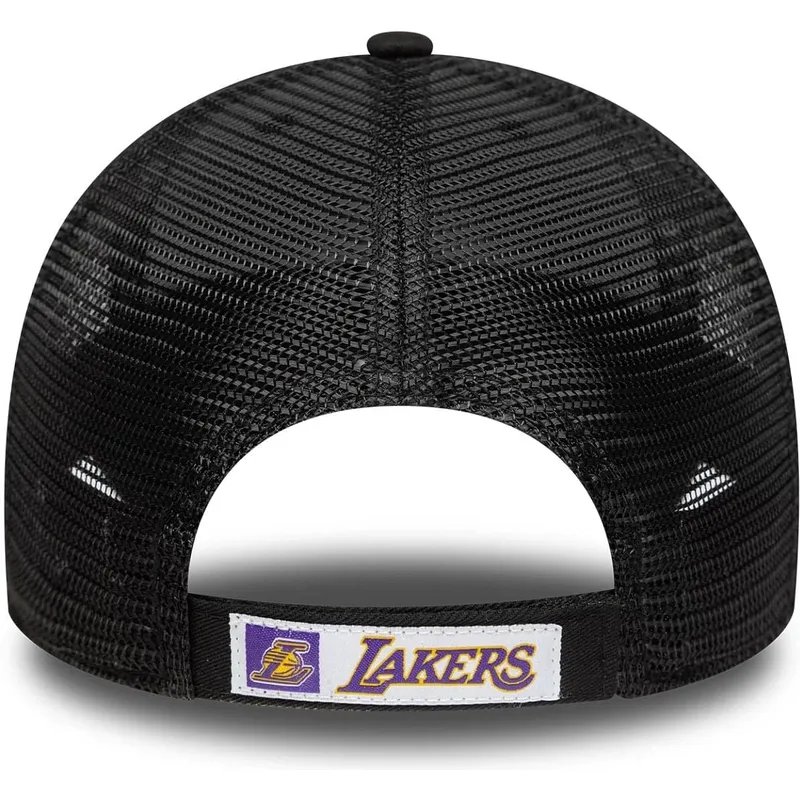 cepur-izliekta-truckeris-melns-regulejams-9forty-no-los-angeles-lakers-nba-no-new-era cepur-izliekta-truckeris-melns-regulejams-9forty-no-los-angeles-lakers-nba-no-new-era