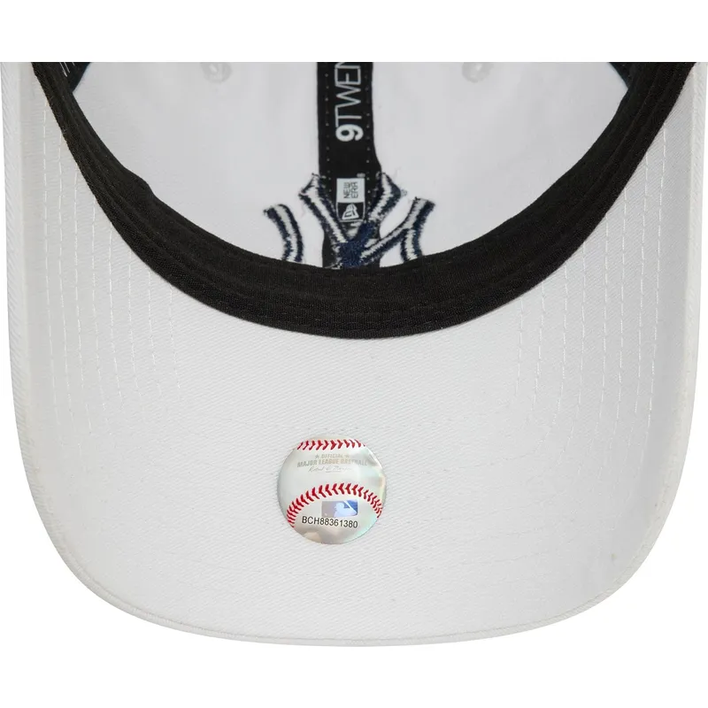 cap-izliekta-white-adjustable-strap-9twenty-core-classic-no-new-york-yankees-mlb-no-new-era cap-izliekta-white-adjustable-strap-9twenty-core-classic-no-new-york-yankees-mlb-no-new-era