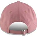rosa-verstellbare-kappe-mit-gebogenem-schirm-und-rosa-logo-9twenty-seasonal-von-mclaren-racing-formula-1-von-new-era