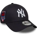verstellbare-9forty-kappe-mit-gebogenem-schirm-in-marineblau-side-patch-der-new-york-yankees-mlb-von-new-era