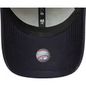 cepur-izliekta-bess-regulejams-9forty-side-script-no-new-york-yankees-mlb-no-new-era