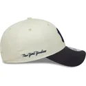 cepur-izliekta-bess-regulejams-9forty-side-script-no-new-york-yankees-mlb-no-new-era