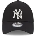 new-era-9forty-new-york-yankees-mlb-damen-verstellbare-schwarze-kappe-mit-gebogenem-schirm-und-metallischem-logo