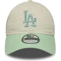 beige-und-grune-verstellbare-curved-cap-fur-damen-9twenty-world-series-cooperstown-der-los-angeles-dodgers-mlb-von-new-era