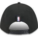 schwarze-gebogene-snapback-kappe-9forty-m-crown-draft-2025-der-chicago-bulls-nba-von-new-era