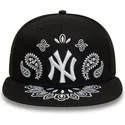 cepur-plakana-melns-pieguloss-59fifty-paisley-no-new-york-yankees-mlb-no-new-era