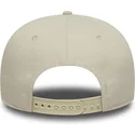 beige-gebogener-snapback-9seventy-stretch-snap-patch-kappe-der-los-angeles-dodgers-mlb-von-new-era