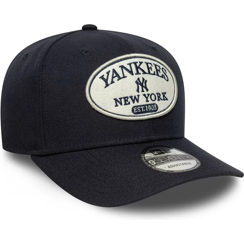 dunkelblaue-gebogene-snapback-kappe-9seventy-stretch-snap-patch-der-new-york-yankees-mlb-von-new-era