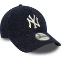 verstellbare-9forty-new-york-yankees-mlb-kappe-in-marineblau-von-new-era