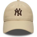 casquette-courbee-beige-ajustable-avec-logo-marron-9twenty-leather-new-york-yankees-mlb-new-era