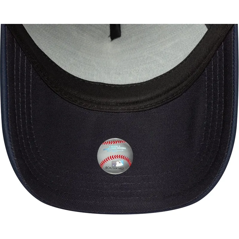 cepur-izliekta-truckeris-tumsi-zils-snapback-a-frame-script-no-new-york-yankees-mlb-no-new-era