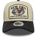 bezowo-granatowa-czapka-truckerka-a-frame-z-naszywka-kaczki-od-new-era