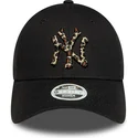 czarna-zakrzywiona-regulowana-czapka-damska-9forty-leopard-infill-new-york-yankees-mlb-od-new-era
