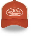 justerbar-orange-och-beige-truckerkeps-lof-b33-fran-von-dutch