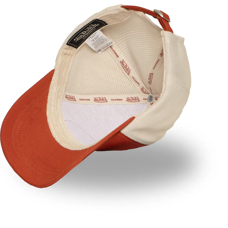 justerbar-orange-och-beige-truckerkeps-lof-b33-fran-von-dutch