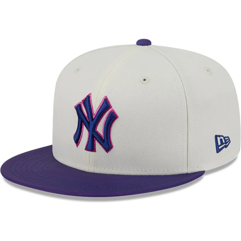 beige-und-violette-anliegende-flat-cap-59fifty-clr-dvlp-der-new-york-yankees-mlb-von-new-era