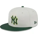 flache-beige-und-grune-angepasste-kappe-59fifty-clr-dvlp-der-new-york-yankees-mlb-von-new-era