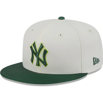 Beżowo-zielona dopasowana czapka 59FIFTY CLR DVLP New York Yankees MLB od New Era