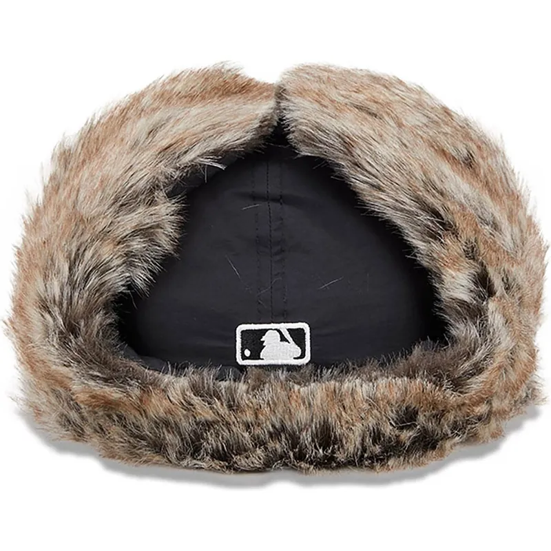 schwarze-enganliegende-59fifty-flatcap-winter-dog-ear-der-chicago-white-sox-mlb-von-new-era