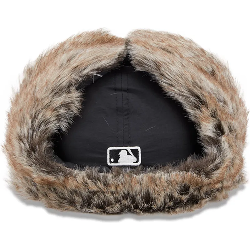 cepur-plakana-melns-pieguloss-59fifty-winter-dog-ear-no-new-york-yankees-mlb-no-new-era