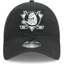 cepur-izliekta-melns-regulejams-9twenty-stamp-no-anaheim-ducks-nhl-no-new-era