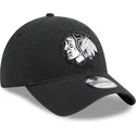 cap-izliekta-black-adjustable-strap-9twenty-stamp-no-chicago-blackhawks-nhl-no-new-era