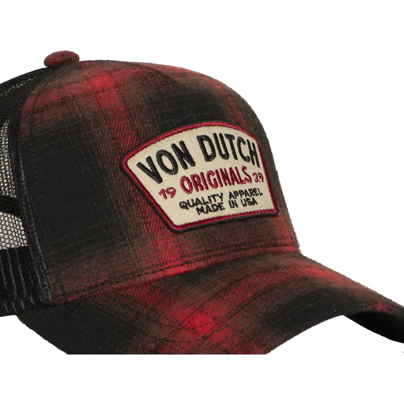 cap-izliekta-red-snapback-no-von-dutch
