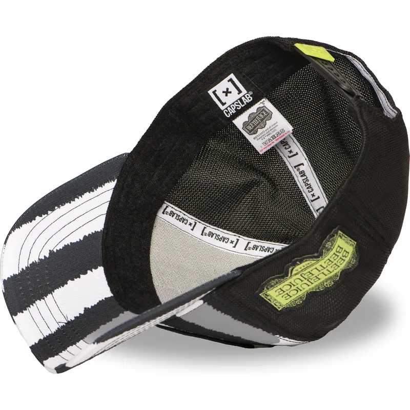 trucker-cap-schwarz-und-weiss-beetlejuice-btj-str-beetlejuice-von-capslab
