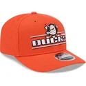 orangefarbene-gebogene-snapback-kappe-9seventy-stretch-snap-stated-der-anaheim-ducks-nhl-von-new-era