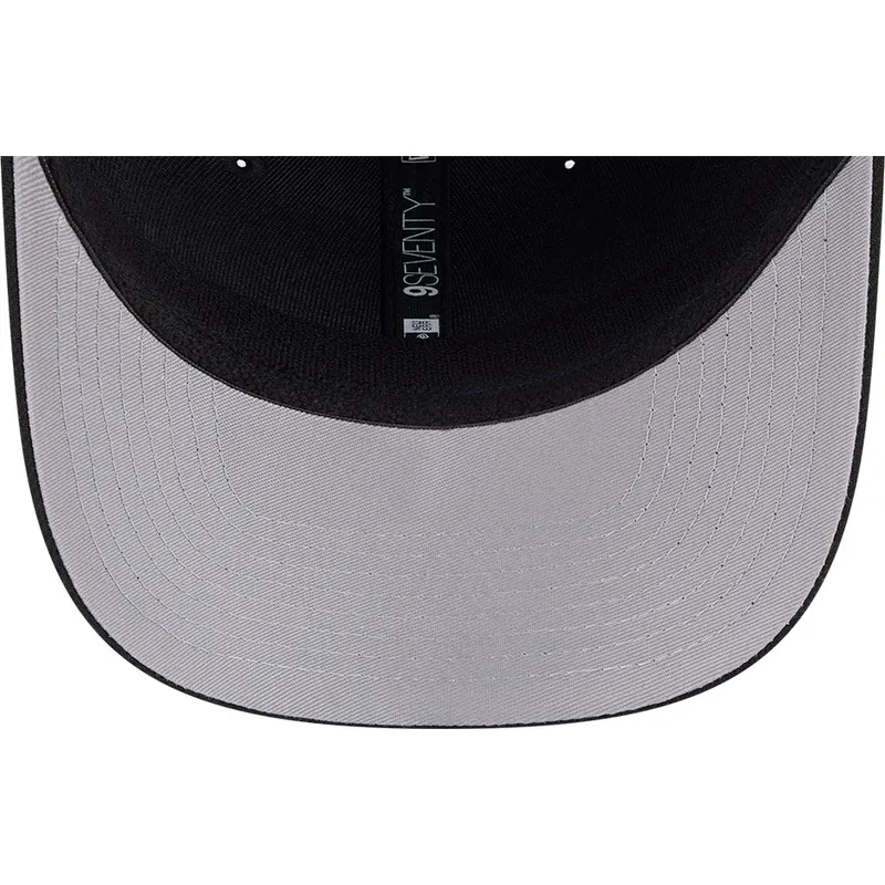 svart-kurvad-keps-snapback-9seventy-stretch-snap-stated-fran-chicago-blackhawks-nhl-av-new-era