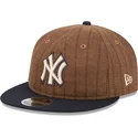 brazowa-i-granatowa-regulowana-czapka-z-daszkiem-9fifty-retro-crown-wool-pinstripe-new-york-yankees-mlb-new-era