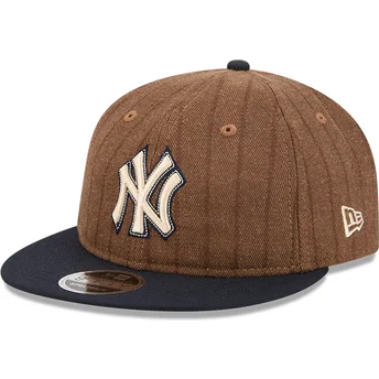 Brun och marinblå justerbar platt keps 9FIFTY Retro Crown Wool Pinstripe från New York Yankees MLB av New Era