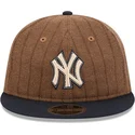 verstellbare-9fifty-retro-crown-woll-nadelstreifen-kappe-in-braun-und-marineblau-der-new-york-yankees-mlb-von-new-era