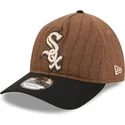 casquette-courbee-marron-et-noire-ajustable-9twenty-a-frame-wool-pinstripe-chicago-white-sox-mlb-new-era