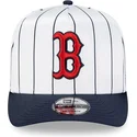 weisse-und-marineblaue-gebogene-snapback-kappe-9fifty-a-frame-satin-pinstripe-der-boston-red-sox-mlb-von-new-era