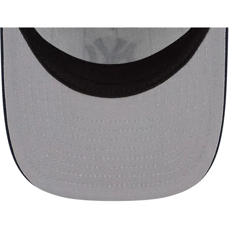 cepur-izliekta-balts-snapback-9fifty-a-frame-satin-pinstripe-no-new-york-yankees-mlb-no-new-era