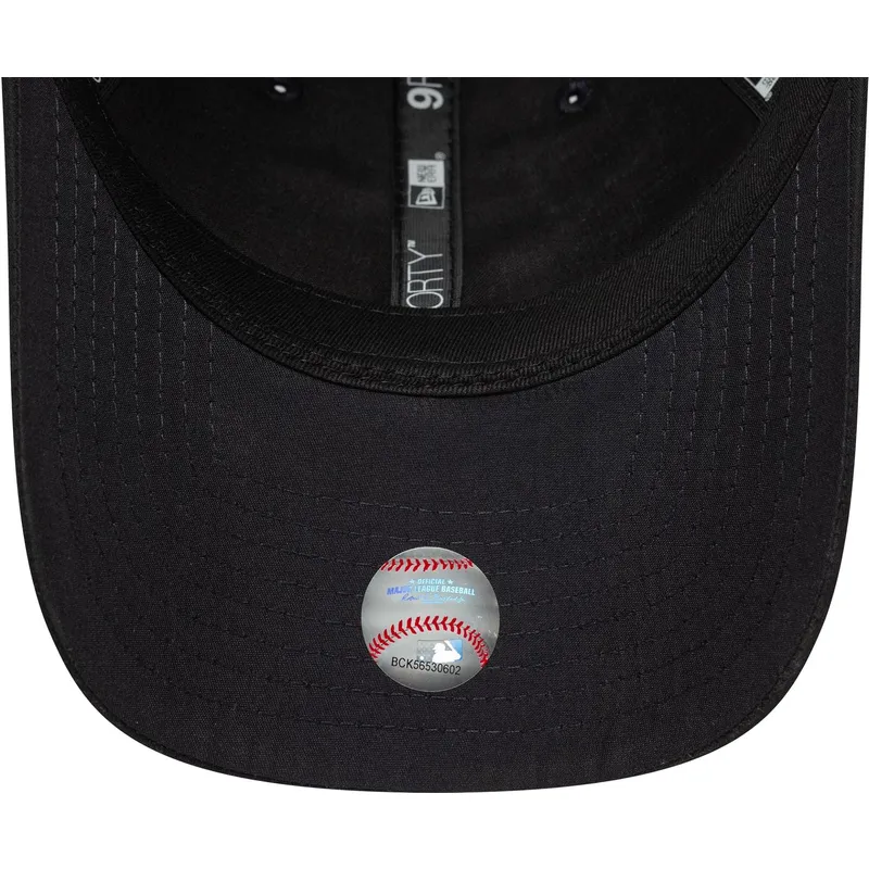 cepur-izliekta-tumsi-zils-regulejams-9forty-pin-no-new-york-yankees-mlb-no-new-era