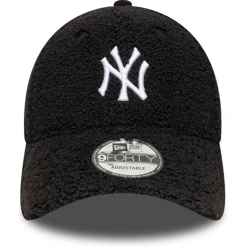 casquette-courbee-noire-ajustable-9forty-winter-borg-new-york-yankees-mlb-new-era