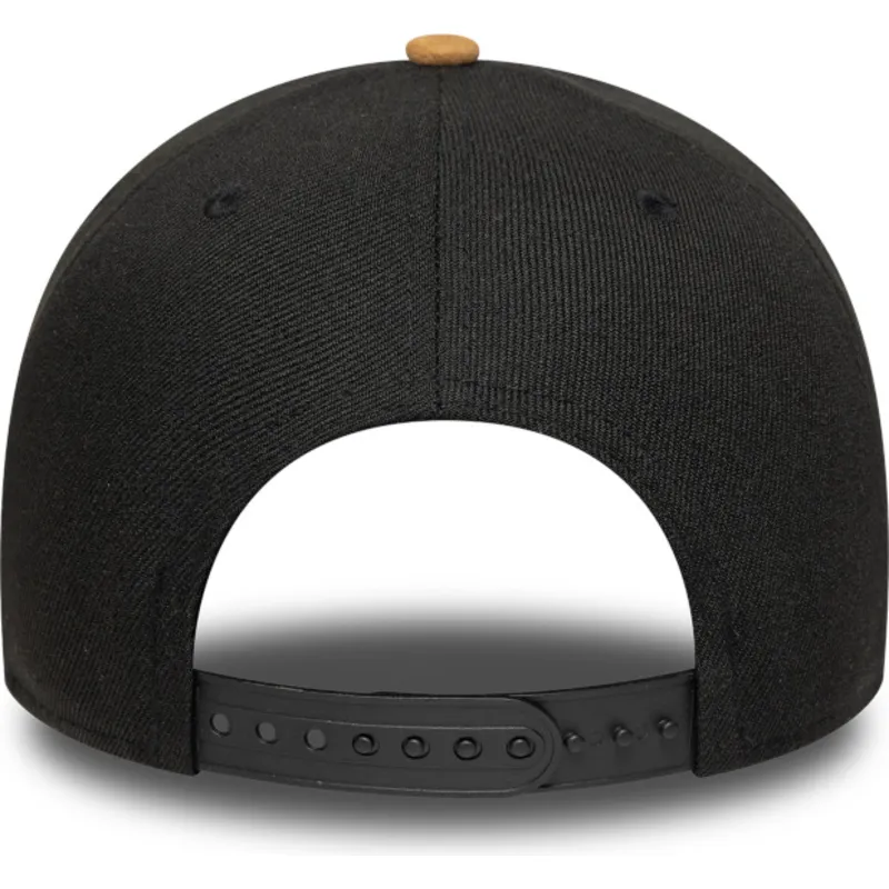 czapka-z-daszkiem-czarna-i-brazowa-snapback-9forty-e-frame-suede-visor-new-york-yankees-mlb-new-era