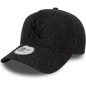new-era-curved-brim-black-logo-9forty-e-frame-melton-new-york-yankees-mlb-black-snapback-cap