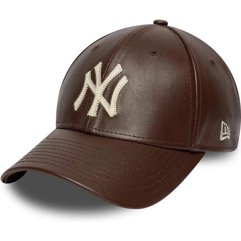 casquette-courbee-marron-ajustable-9forty-m-crown-img-leather-new-york-yankees-mlb-new-era