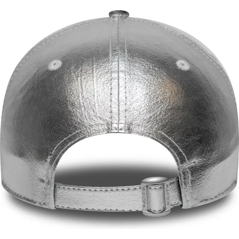 cepur-izliekta-sudraba-regulejams-plateada-9forty-metallic-no-new-york-yankees-mlb-no-new-era