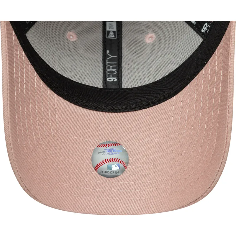 cepur-izliekta-roza-regulejams-9forty-league-essential-no-los-angeles-dodgers-mlb-no-new-era