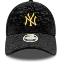 cepur-izliekta-melns-regulejams-9forty-leo-velour-metallic-no-new-york-yankees-mlb-no-new-era