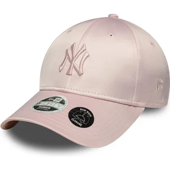 New Era MLB New York Yankees 9FORTY Satin Bow Back Damen Verstellbare Rosa Kappe mit Rosa Logo