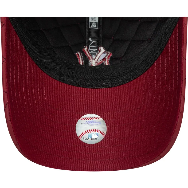 cepur-izliekta-sarkans-regulejams-9twenty-padded-no-new-york-yankees-mlb-no-new-era