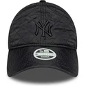 cepur-izliekta-melns-regulejama-lente-9twenty-padded-no-new-york-yankees-mlb-no-new-era
