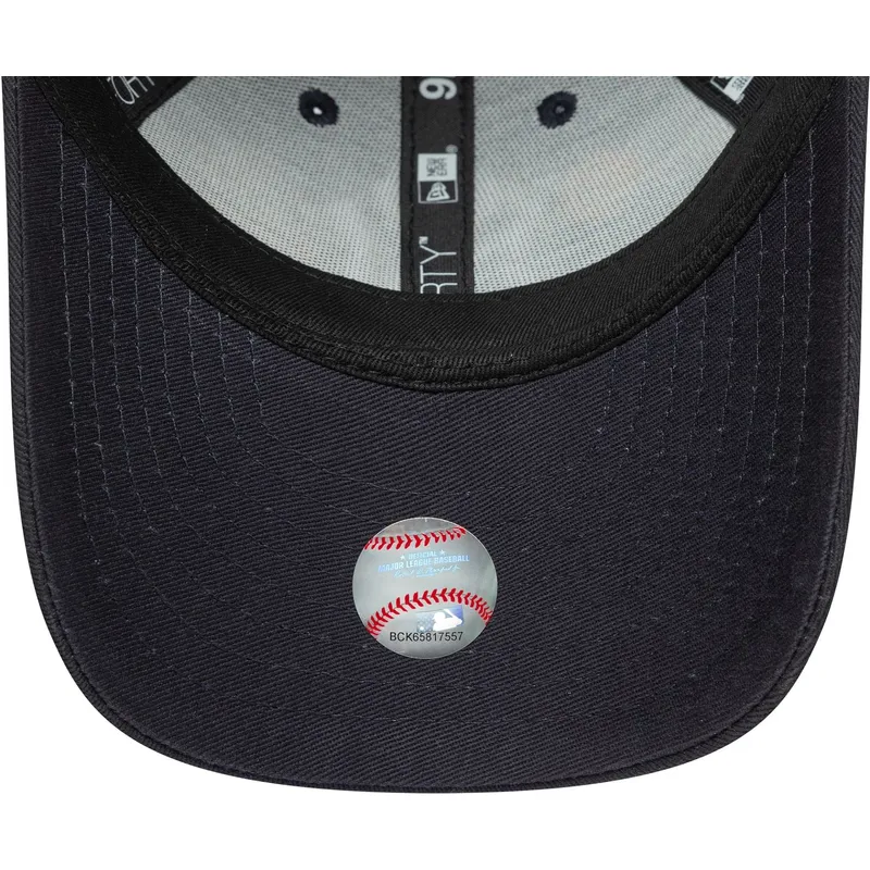 cepur-izliekta-tumsi-zils-regulejams-berniem-9forty-space-icon-no-new-york-yankees-mlb-no-new-era